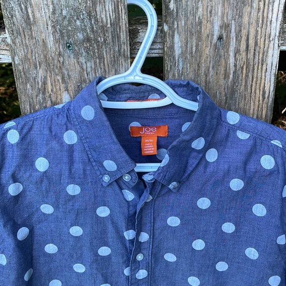 Joe Fresh Men’s Button Up - Picture 2 of 3